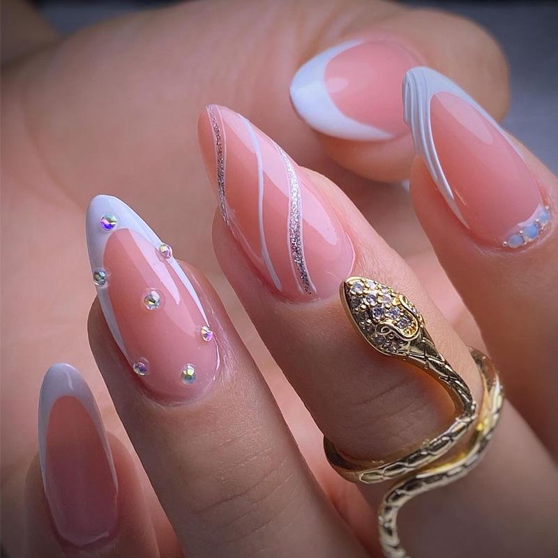 

French Glitter Wearable Nail Art - 24-Piece Hot Girl False Nails Glue Version