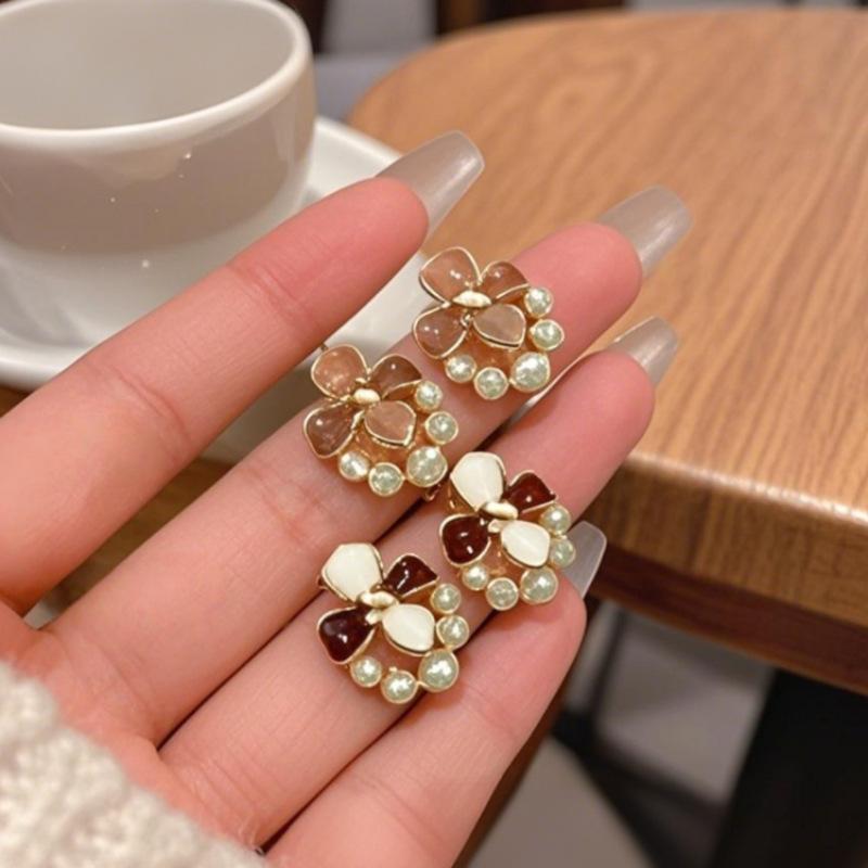 Super Fairy Versatile Drop Glaze Gardenia Stud Earrings Korean Sweet Temperament Flower Earrings Niche Ear Jewelry