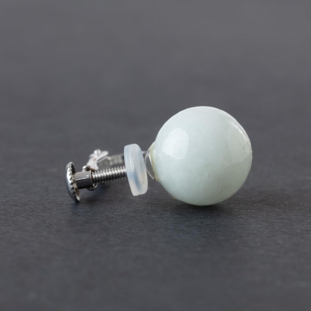 Itoigawa Natural Jade 10mm Bead Earrings White Spring Japanese Stone Jomon Power Stone Jade Workshop Certificate APS0121 (Screw Type/Silicon Cover)