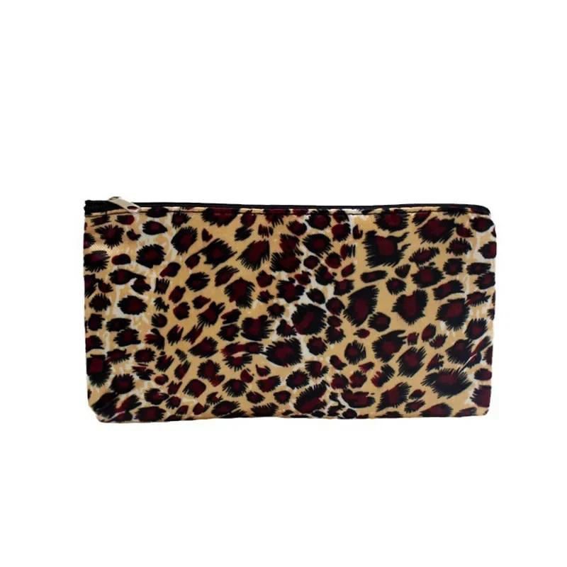 Kosmetiktasche mit Herzmuster für Reisen Damen Waschbeutel Toilettenartikelbeutel Einfache Mode Damen Make-up-Taschen Kosmetiktasche