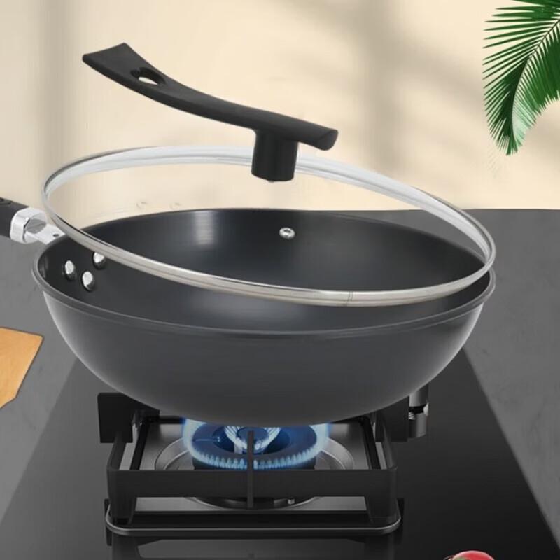 Royalstar Black Diamond Iron Stir-fry Wok