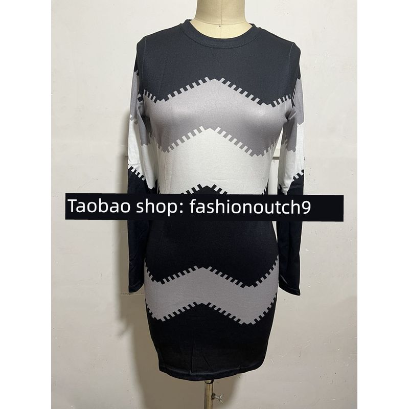 

2025 round Neck Printed Knitted Hip Hugging Dress Black
