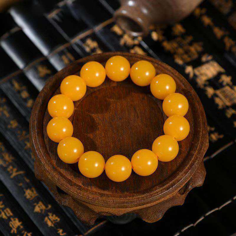 Ethnic Style Amber-Look Buddhist Beads Bracelet - Unisex Chicken Fat Yellow Strand