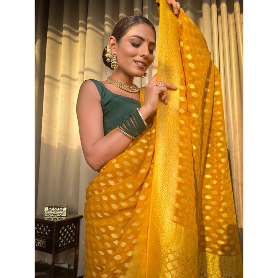 Stylish Unick Weeding Wear and Party Wear Saree for Women ,Blouse (Need To Be Stitched As Per Size And Fit)