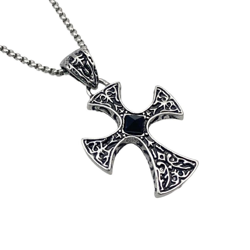 Fashion Gem Personality Pendant Titanium Steel Necklace Hip Hop Retro Style Necklace Accessories