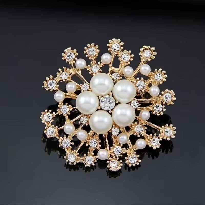Large Rhinestone Pearl Snowflake Brooches Christmas Snow Brooch Crystal Pin Women Fashion Jewelry