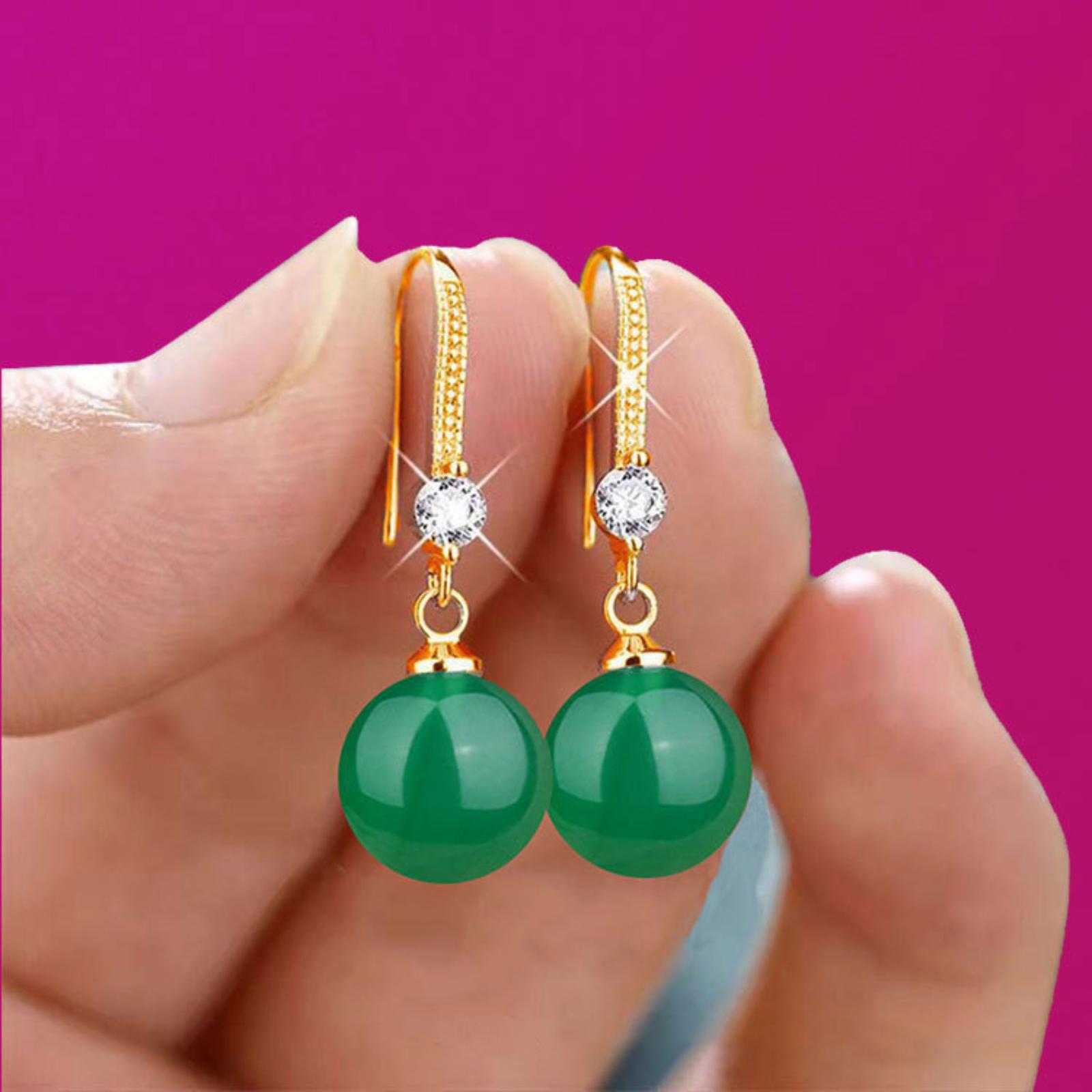 

Vintage Style Court Inspired Drop Earrings Lightweight Luxury Feel Stud Earrings Versatile Jewelry Accessories for Daily Wear and Special Occasions One Size зелёный