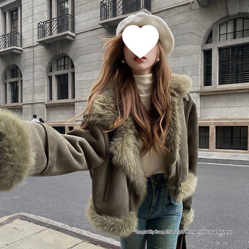 Women's 2025 Spring Shearling Suede Short Motorcycle Jacket - Slimming Korean Style
