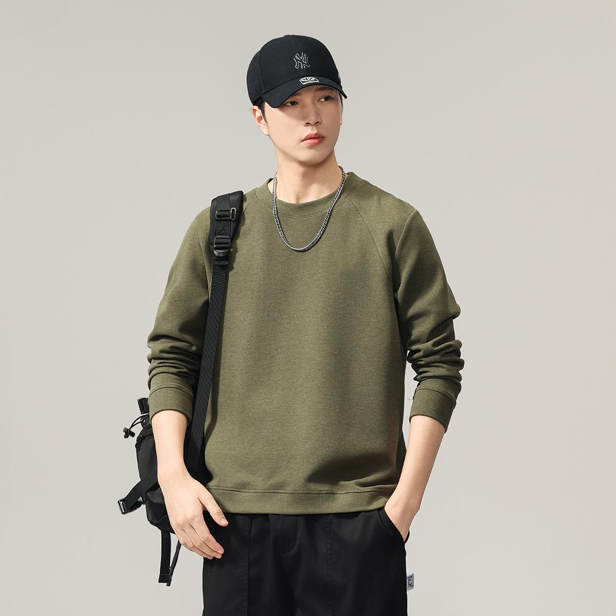 

Men s Trendy Fleece Hoodie - Autumn/Winter Round Neck Pullover M темно-зелений колір