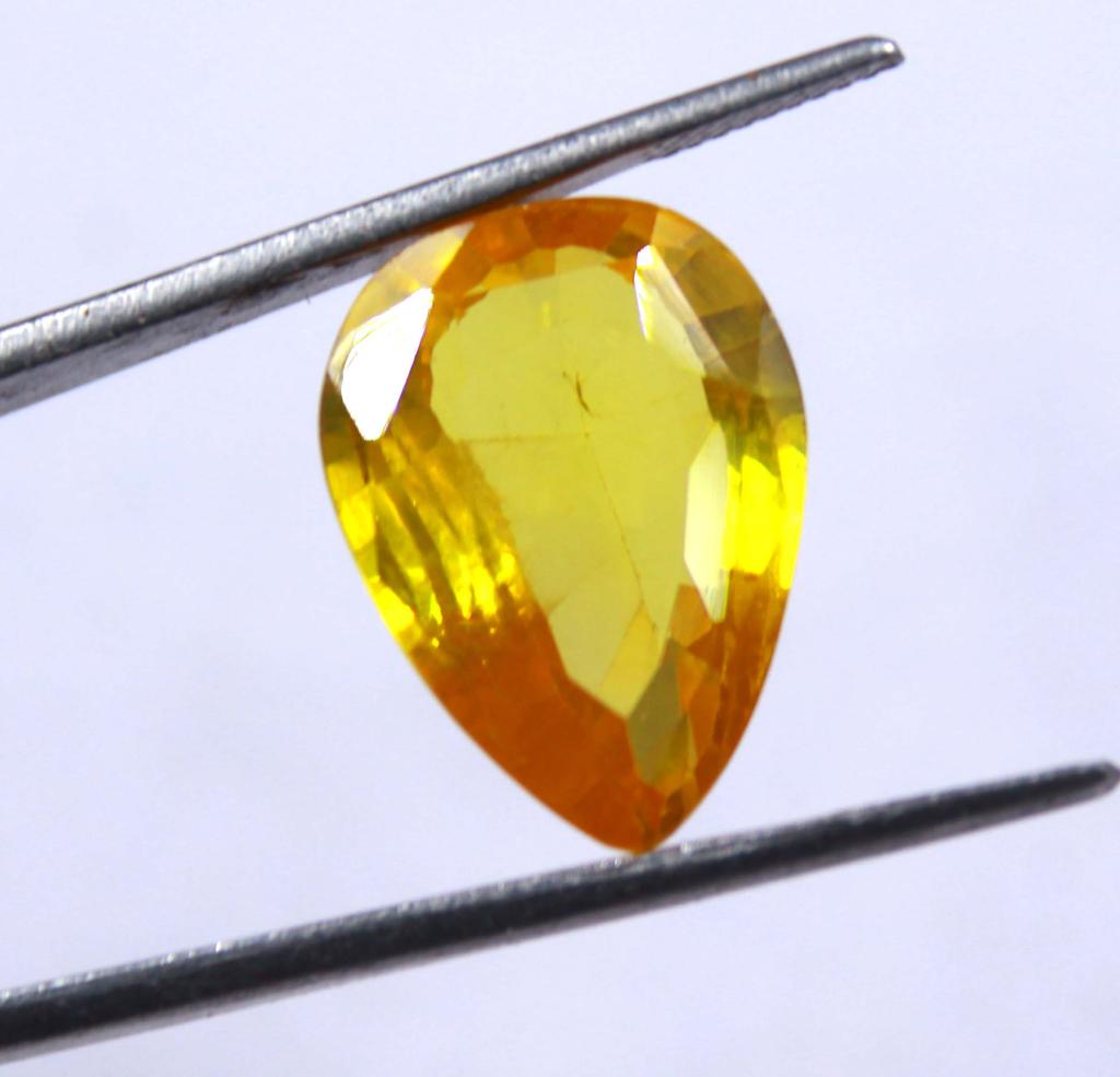 24.10 Carat Valentine Big Sale Pear Shape Yellow Sapphire Certified Sri Lanka Gemstone SN97