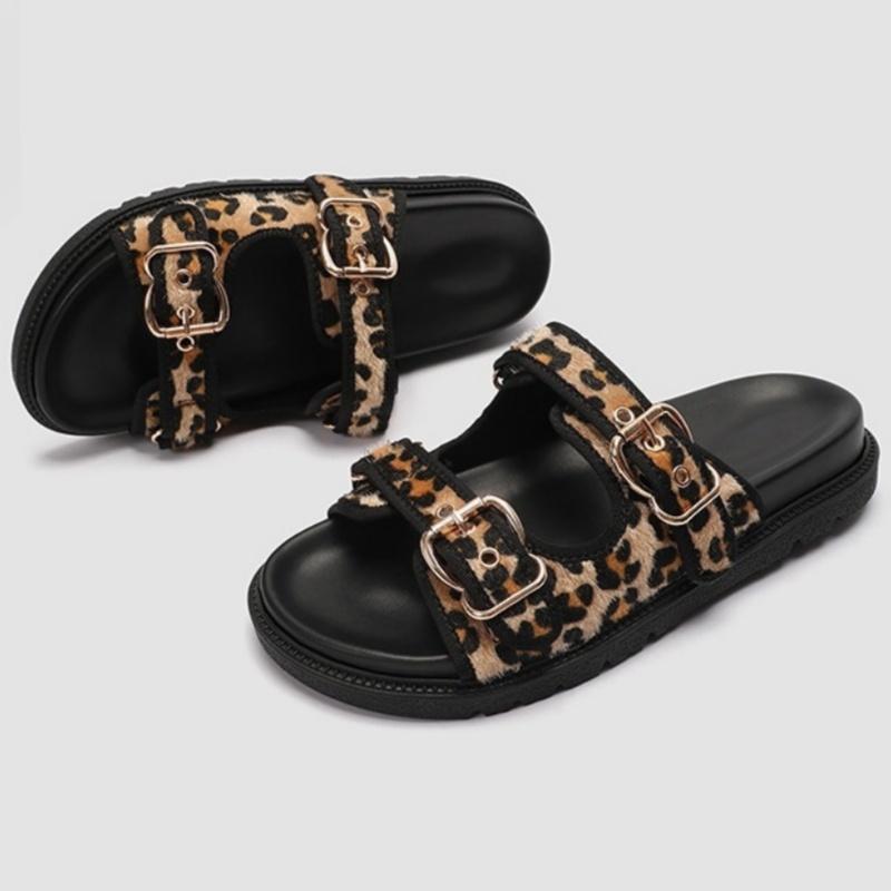 Fashion 2025 Summer New Round Toe Thick Sole Casual Beach Slippers Fashion Leopard Print Buckle Women Slippers Sandals Flats
