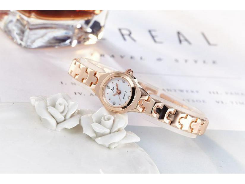 Korean Thin Strap Style Ladies Bracelet Watch Elegant Steel Band Small Dial For Students