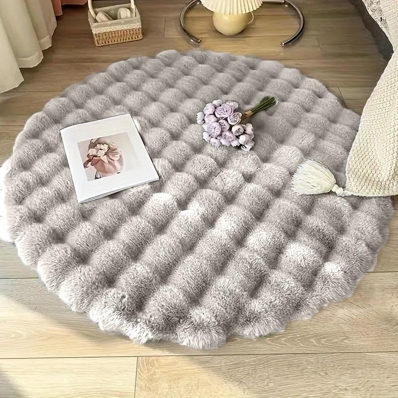 Best-Selling Velvet Plush Round Rug - Thickened, Cold-Insulation for Living Room, Sofa, or Coffee Table