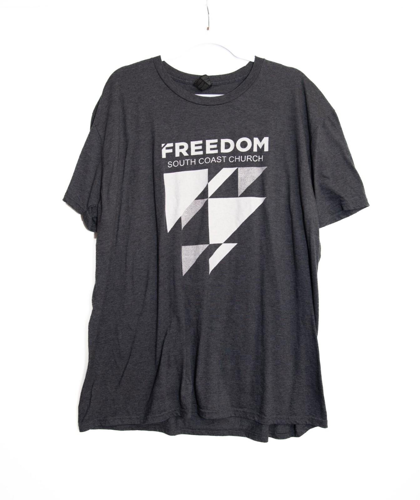 Freedom South Coast Church Graphic Tee Charcoal Gray Unisex Cotton Blend Size 2X S