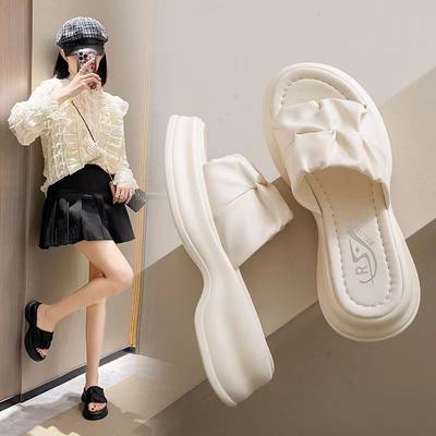 Cool Slippers Women Wear 2024 New Thick Bottom Heightening Fairy Wind Soft Bottom Light One-word Drag Non-slip