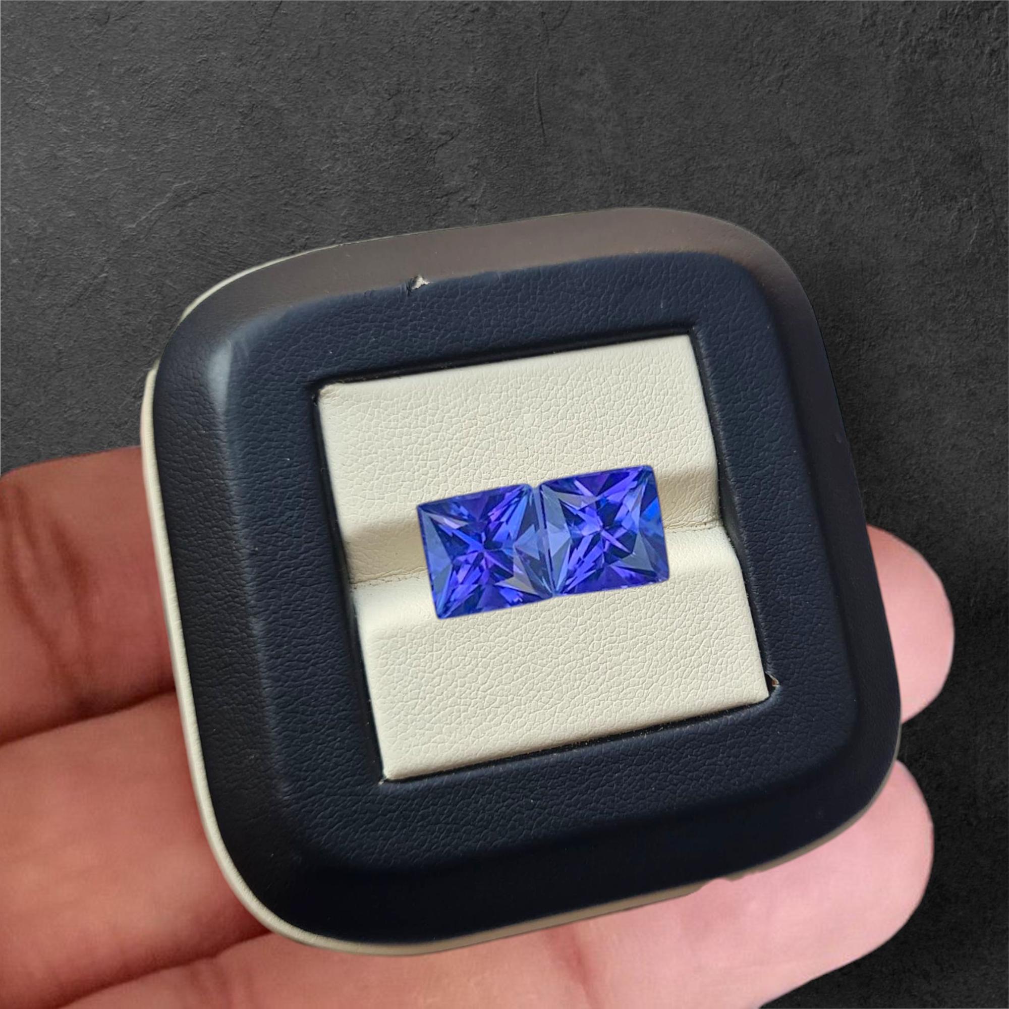 

Партия натуральных танзанитов квадратной огранки, танзаниты качества AA+. 5 MM 5 Pcs Square Tz