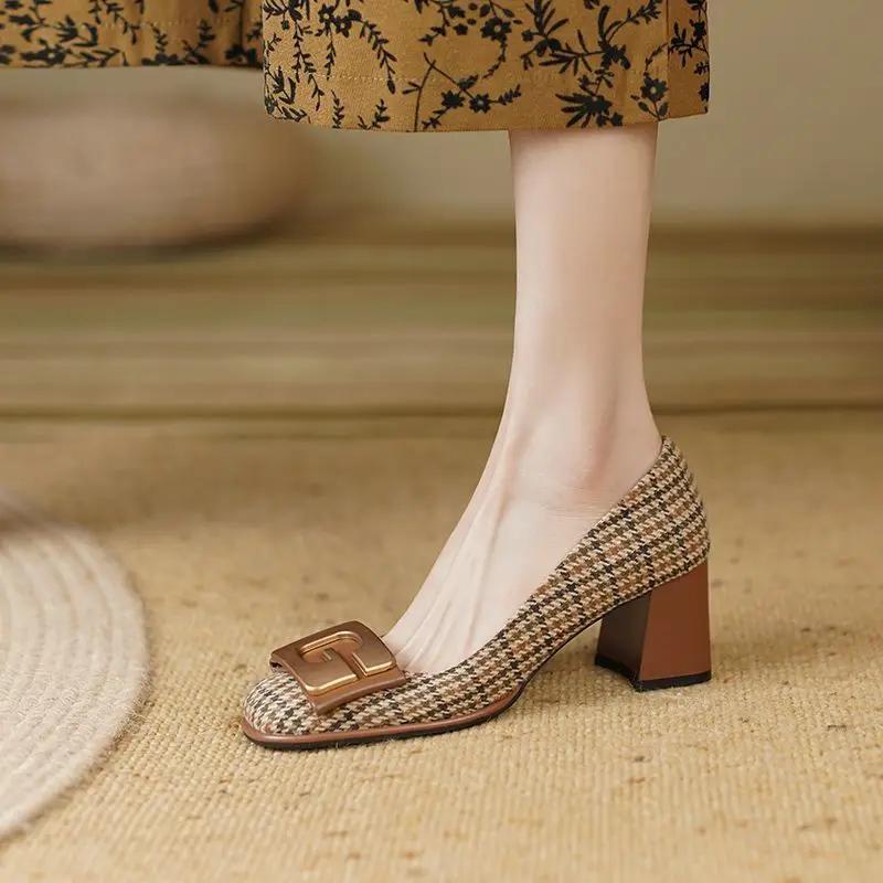 Fashion Square Toe Metal Decoration Chunky Heels Office Women's Shoes Pumps Block Heel On Heeled High Ladies Footwear Elegant Dress Sale