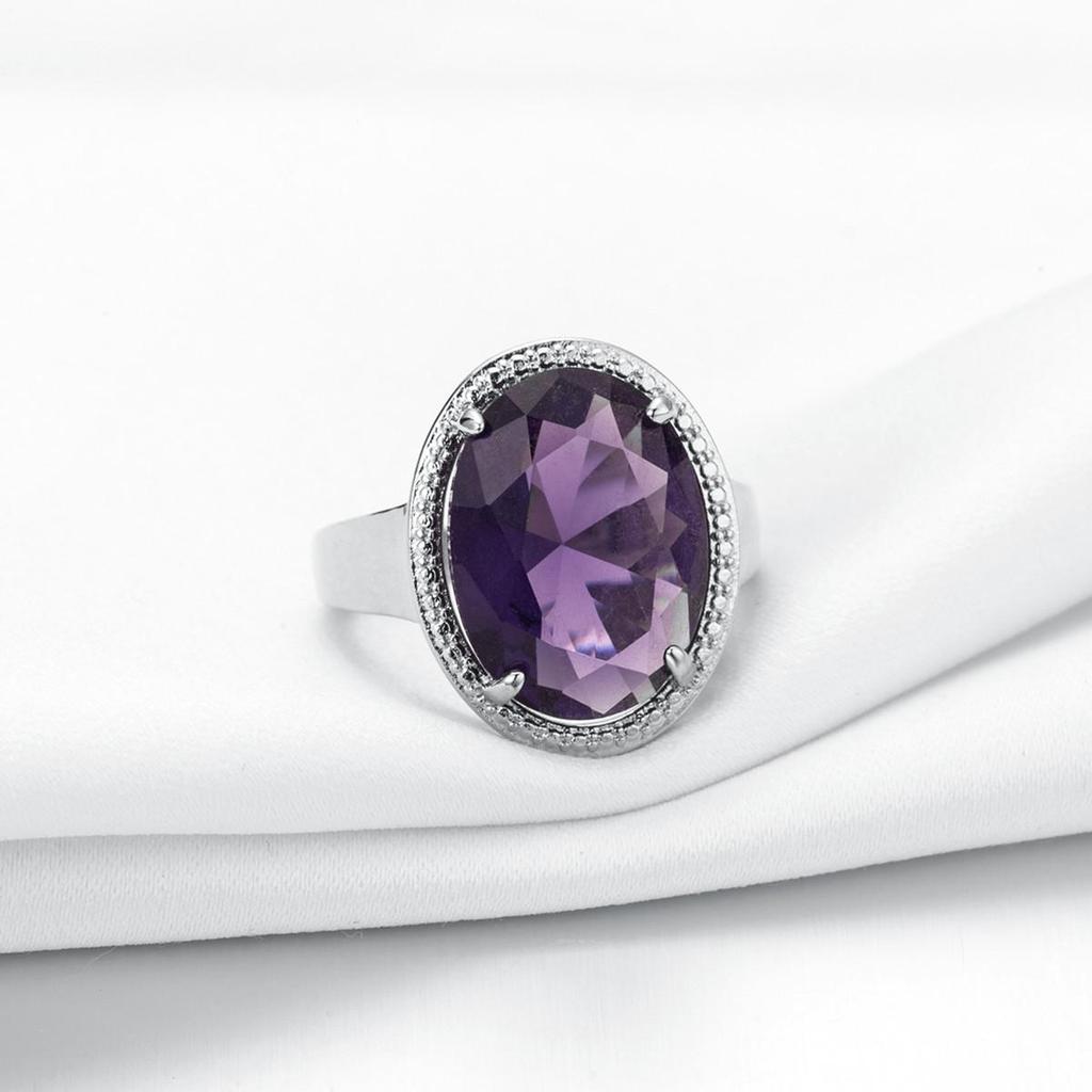 Elegant Egg-Shaped Women's Ring with Imitation Amethyst Cubic Zirconia