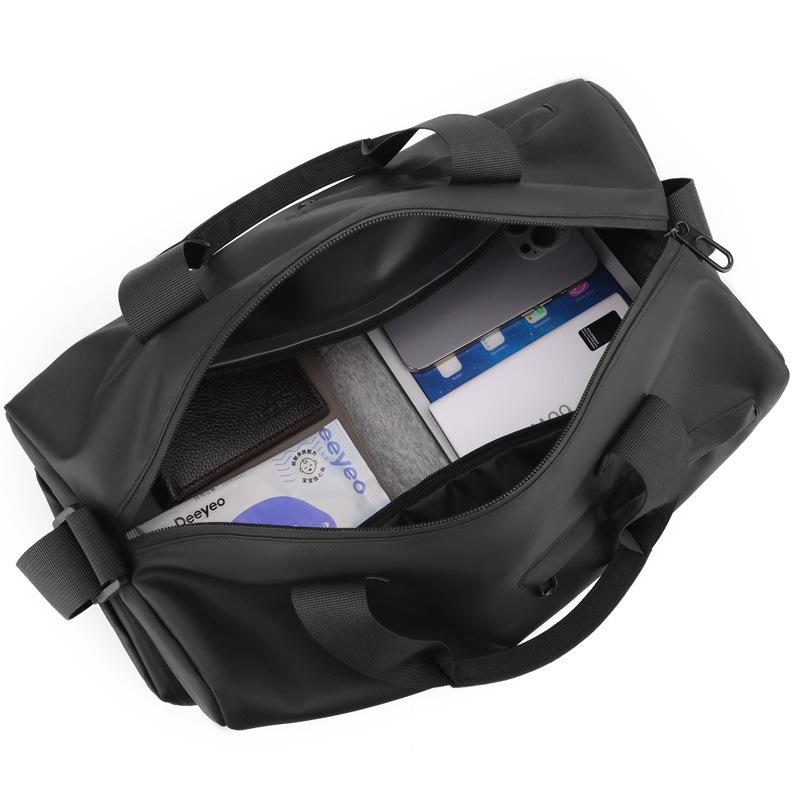 New leisure travel bag waterproof fitness bag men's outdoor travel large-capacity messenger bag dry and wet separation handbag