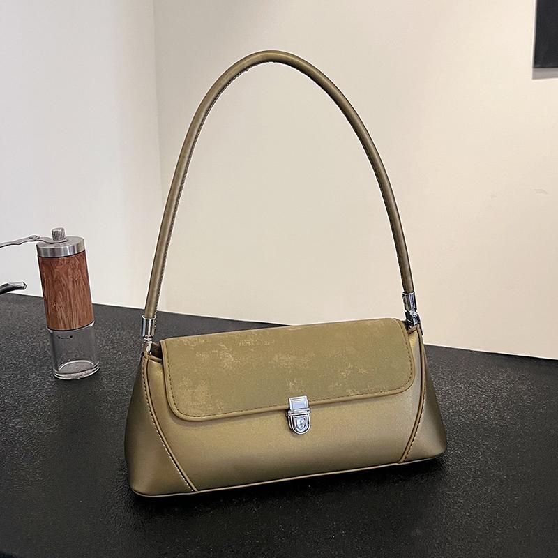Fashion Versatile High Quality PU One Shoulder Underarm Bag Women Summer Autumn New Personalized Lock Buckle Commuter Bag