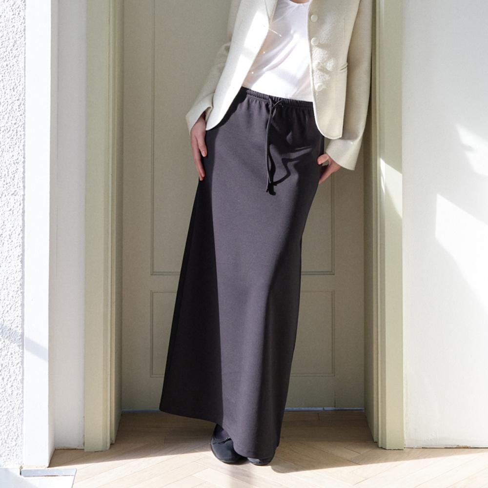 Nowood Soft Ease Skirt (Black)