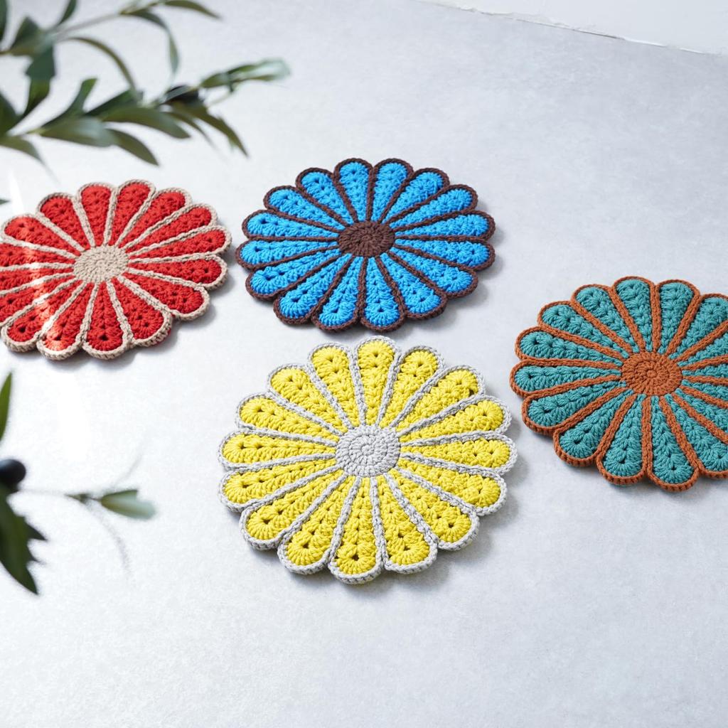 Raw Wool Knitting Kit Flower Circle #5-4 (Red)