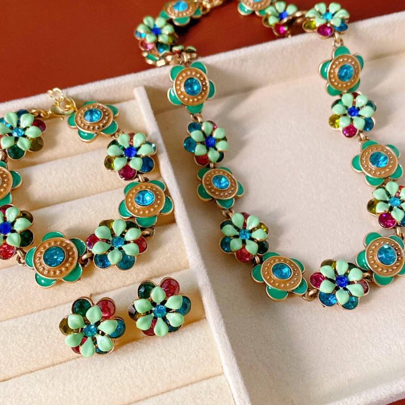 Vintage-Inspired Floral Pendant Necklace Set With Enamel Drip Detail Alloy Chain Women Retro Chic Locket Jewelry