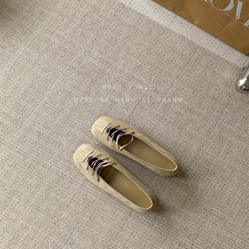 Evening wind single shoes women's 2025 autumn new French cross ballet shoes Mary Jane square head gentle single shoes