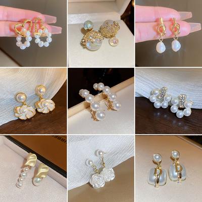 Silver Needle Pearl Flower Letter Geometric Earrings French Temperament Stud Earrings Stall E****my Earrings Women