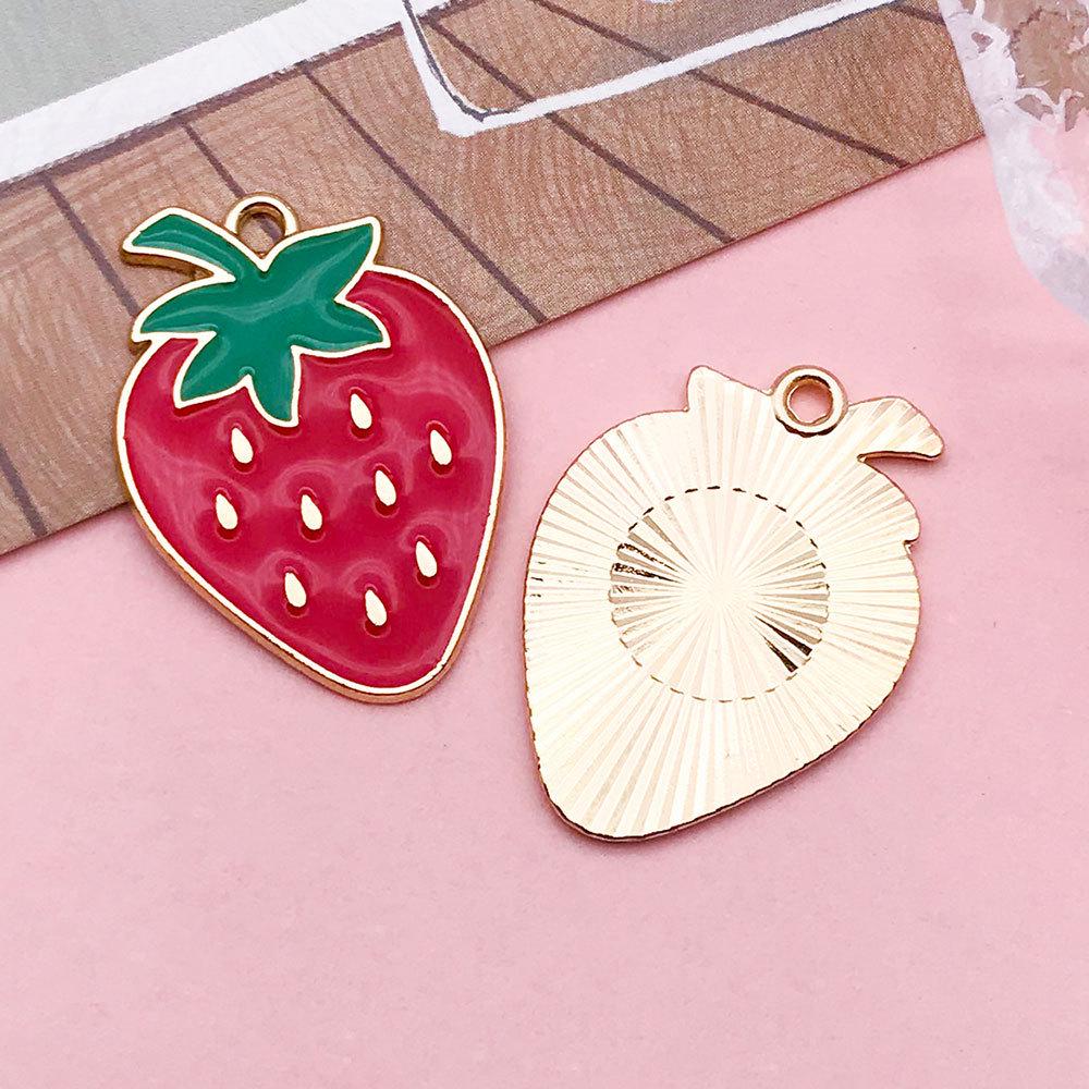 Strawberry Fruit DIY Korean Jewelry: Cute 3D Mini Pendant for Bracelets