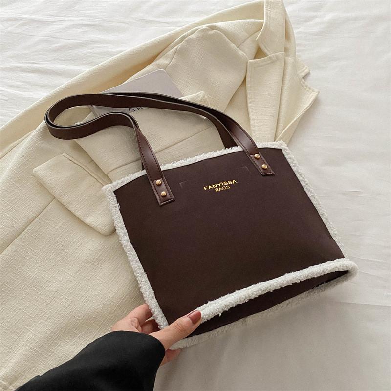 Chic Casual Shoulder Tote Bag For Women In Classic Colors With Durable Pu Material