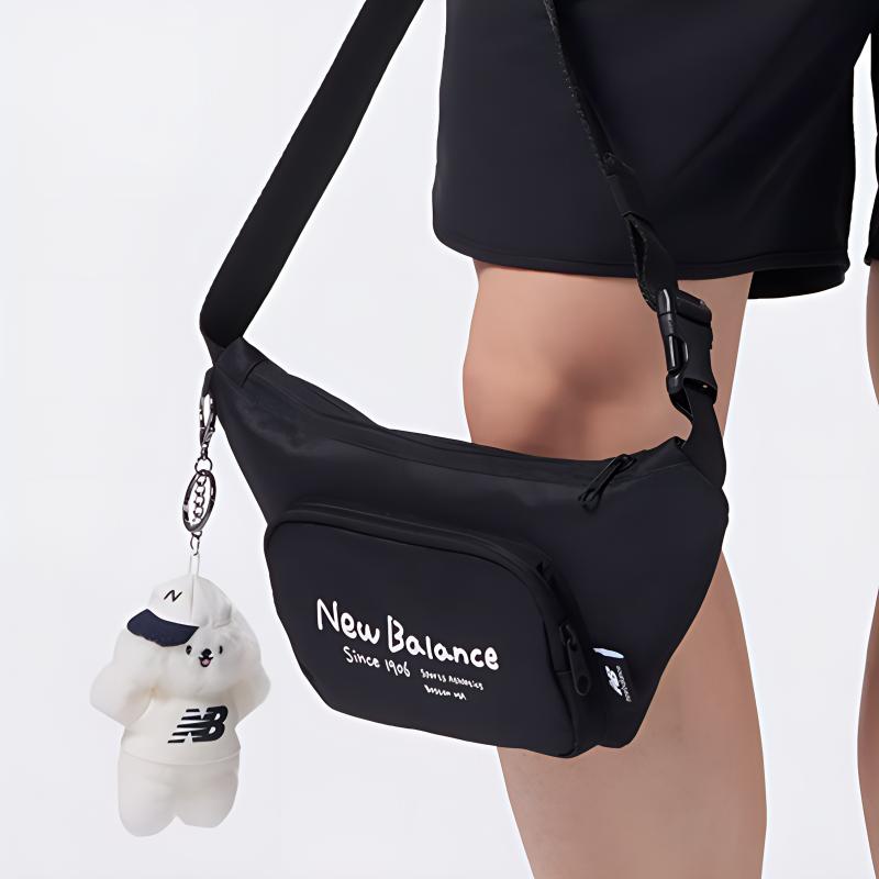 New New Balance Fabric Fanny Pack Regular Unisex Black LAB42409BK