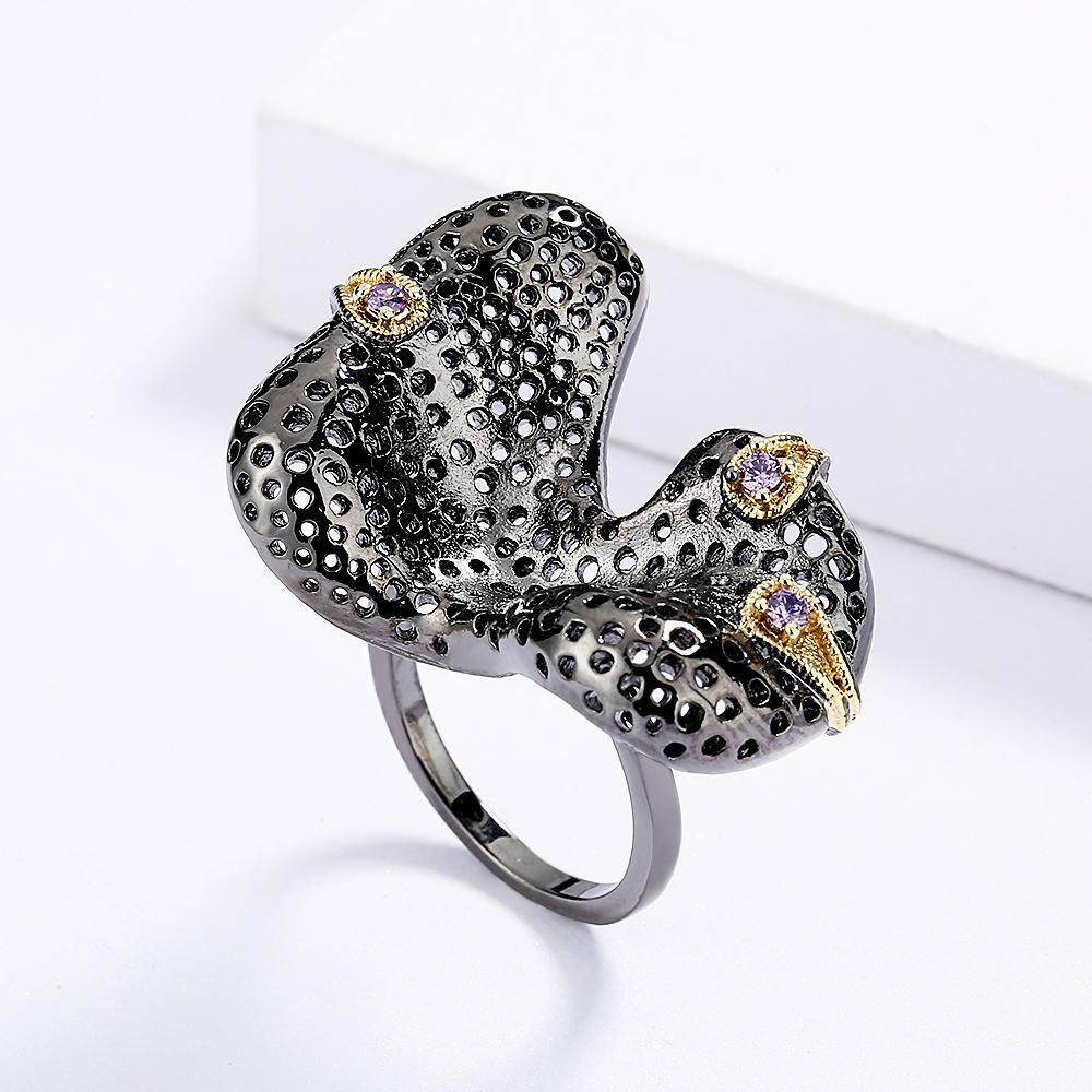 New Gothic Style Butterfly Branch Diamond Ring European and American Retro Black and Gold Two Color Ring