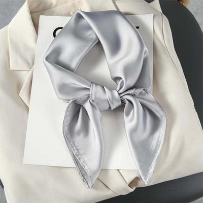 Accessori – Sciarpe e foulard