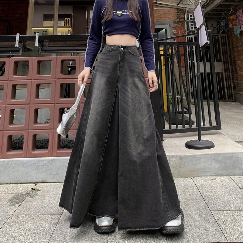 Plus Size Retro American-Style A-line Denim Skirt with Frayed Hem, High Waist, and Slimming Fishtail Design