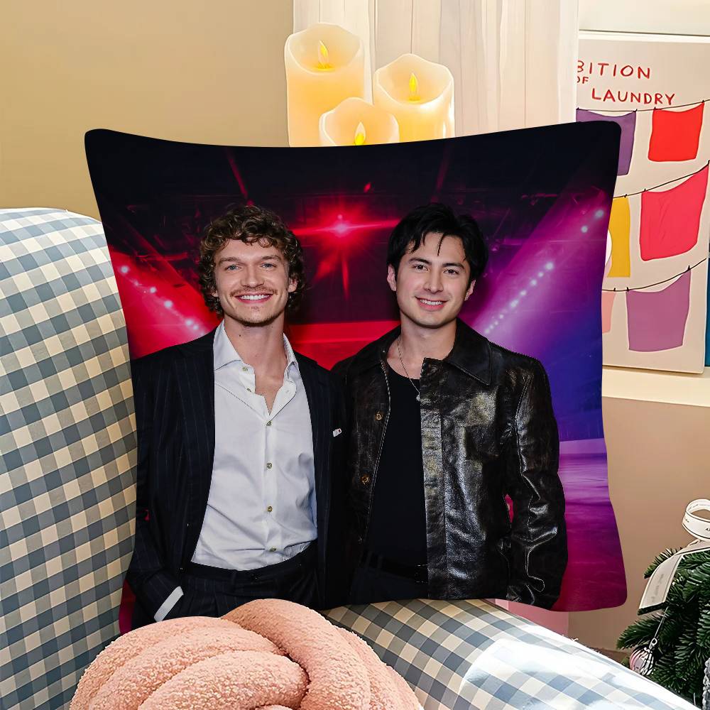 pc HHeated Rivalry Pillow Case Fashion Square Pillowcase Bedroom Sofa Room Ins Decoration Leisure
