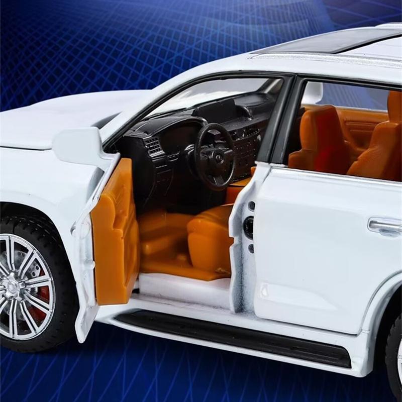 1/32 Lexus LX570 SUV Alloy Car Model Diecasts Metal Off-road Vehicles Car Model Sound and Light Simulation Kids Toys Gift