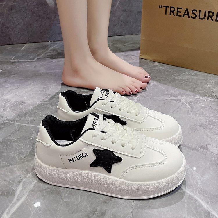 

Звездные повседневные маленькие белые туфли женские студенческие летние 2025 новые трендовые туфли на платформе в спортивном стиле для женщин 35 чёрный