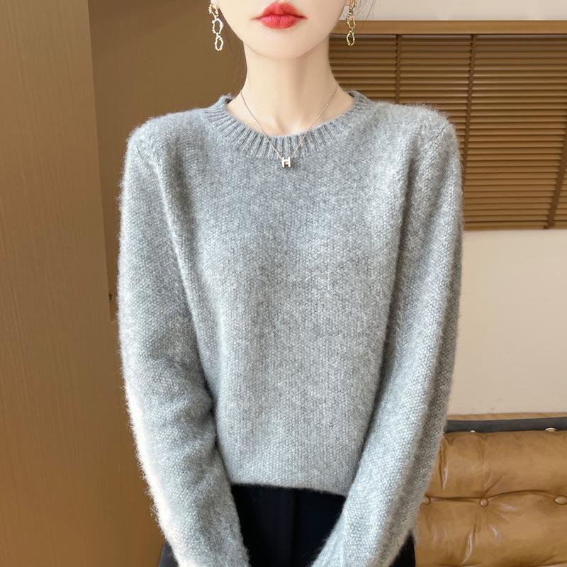 Women's Loose Knit Wool Sweater - Round Neck, Thickened Soft Osmanthus Stitch, Autumn/Winter Pullover.