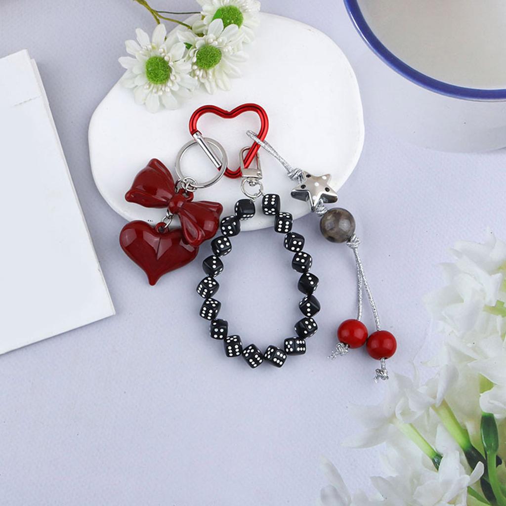 Stylish Heart Dice Charm Bead Pendant Playful Heart Dice Charm Key Chain Accessory for Gift Giving and Personal Use