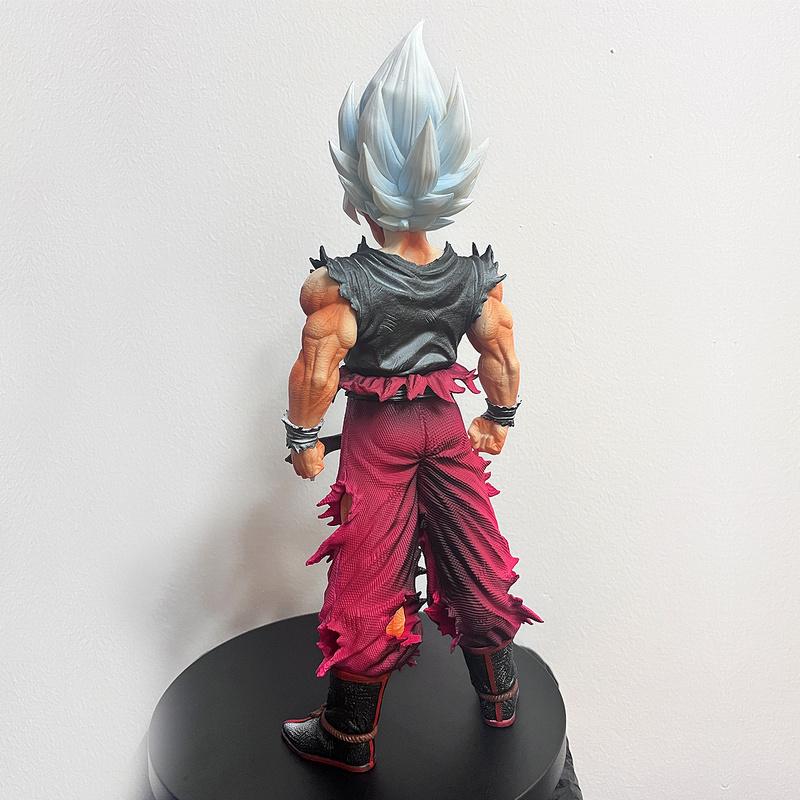 28cm Gk Dragon Ball Action Figure Son Goku Ys Statue Weekly Color White Hair Super Saiyan Model Desktop Ornament Collection Gift