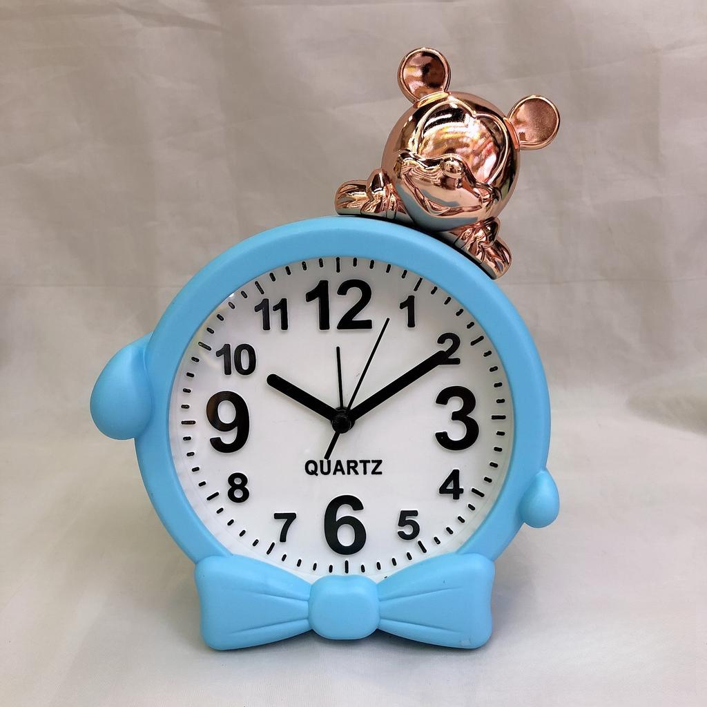 Creative and stylish cute cartoon head alarm clock Bedroom bedside children's sleep quartz clock