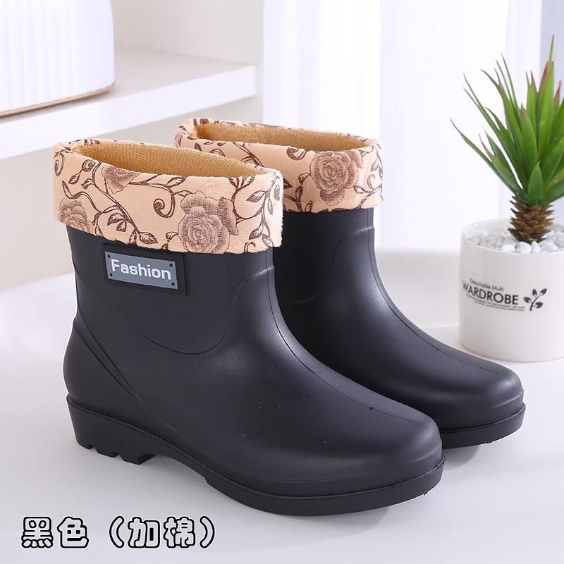 Fashion velvet rain boots rain shoes women's winter short waterproof shoes kitchen non-slip quick-drying car wash rubber shoes