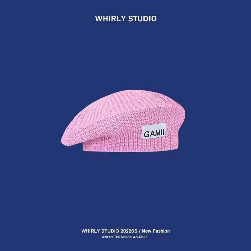 Knitted Woolen Hat for Women In Fall and Winter, Beret Style, Appliquéd Fabric Hat with Large Brim, Luxurious Style, Fashionable for Daily Wear.