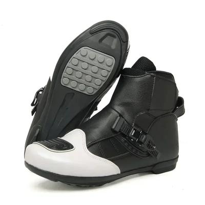 Chaussures pour passionnés de moto Nouvelles bottes de moto pour hommes Baskets antidérapantes et respirantes Bottes de protection en cuir pour la conduite en extérieur