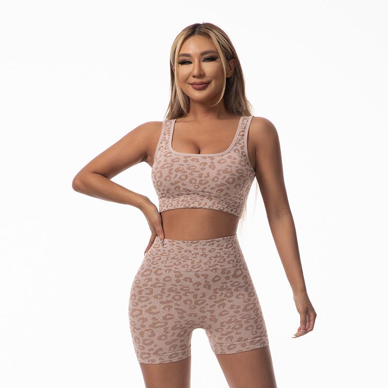High-Waisted Leopard Print Tummy Control Yoga Set with Peach-Effect Tank Top