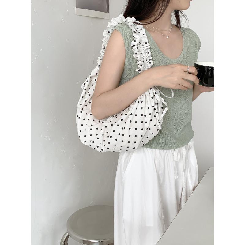 Lazy Wind Polka Dot Bag Women's Folds New Versatile Commuter Shoulder Bag Nylon Messenger Dumpling Bag