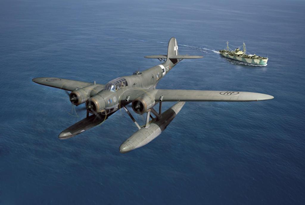 Platz Italeri 1/72 Scale WWII Italian Canto Z.506 Airone Seaplane Plastic Model Kit IT1360 (Airplane)