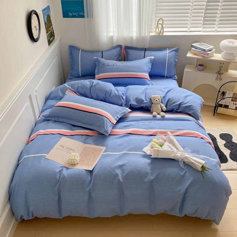 Rüzgar Çift Büyü Bitki Çiçek Kalınlaştırılmış Taşlama Dört Parça Set, Küçük Taze Öğrenci Üç Parça Nevresim Takımı