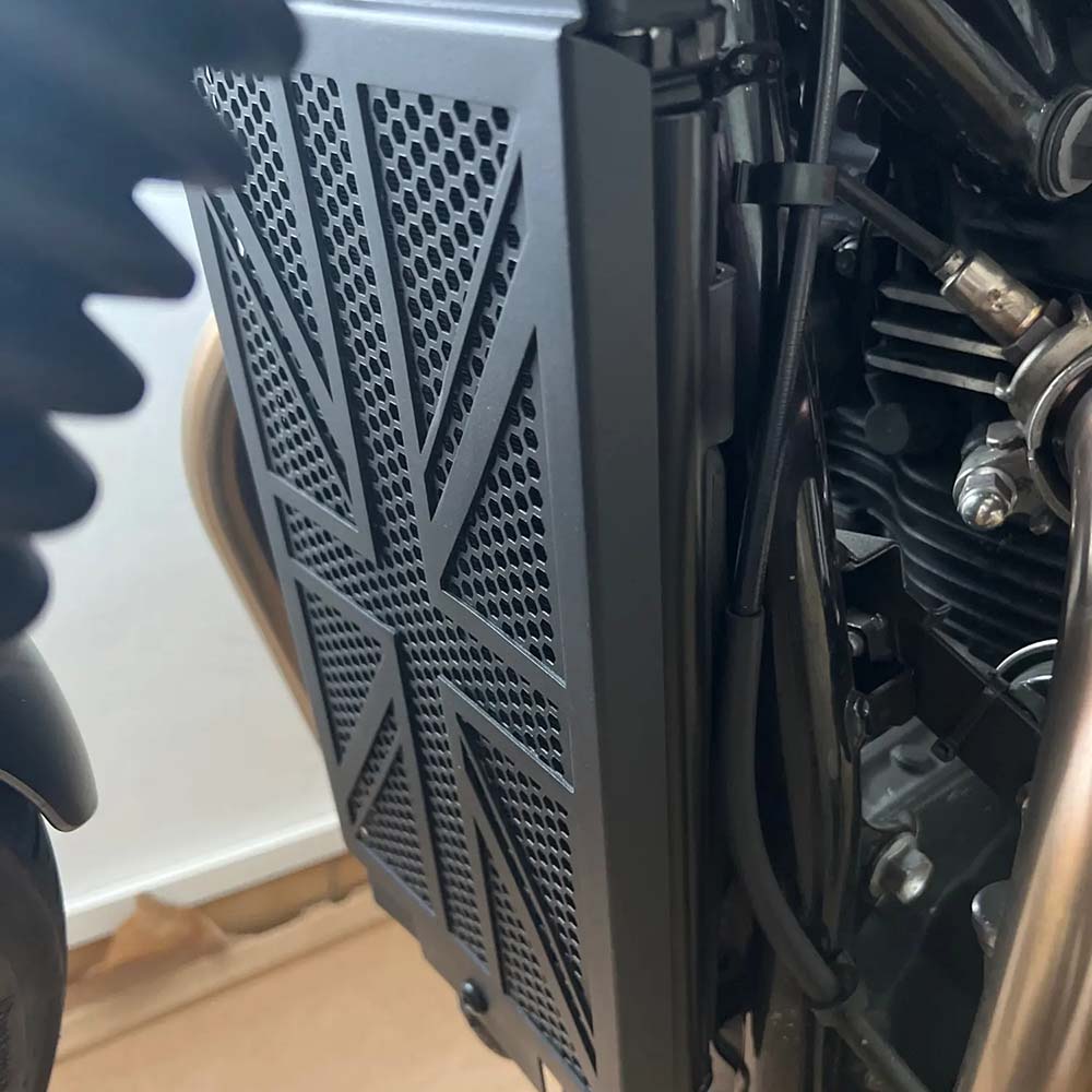 For Triumph Bonneville T100 T120 Bobber Street Scrambler Radiator Protection Motorcycle Accessories Radiator Guard Grille Cover